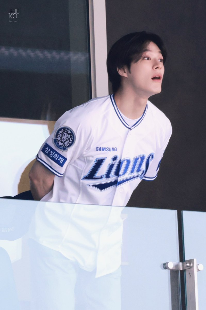 JEJEKO_o423's tweet image. 250322 삼성라이온즈시구 

#제노 #JENO #엔시티드림 #NCTDREAM