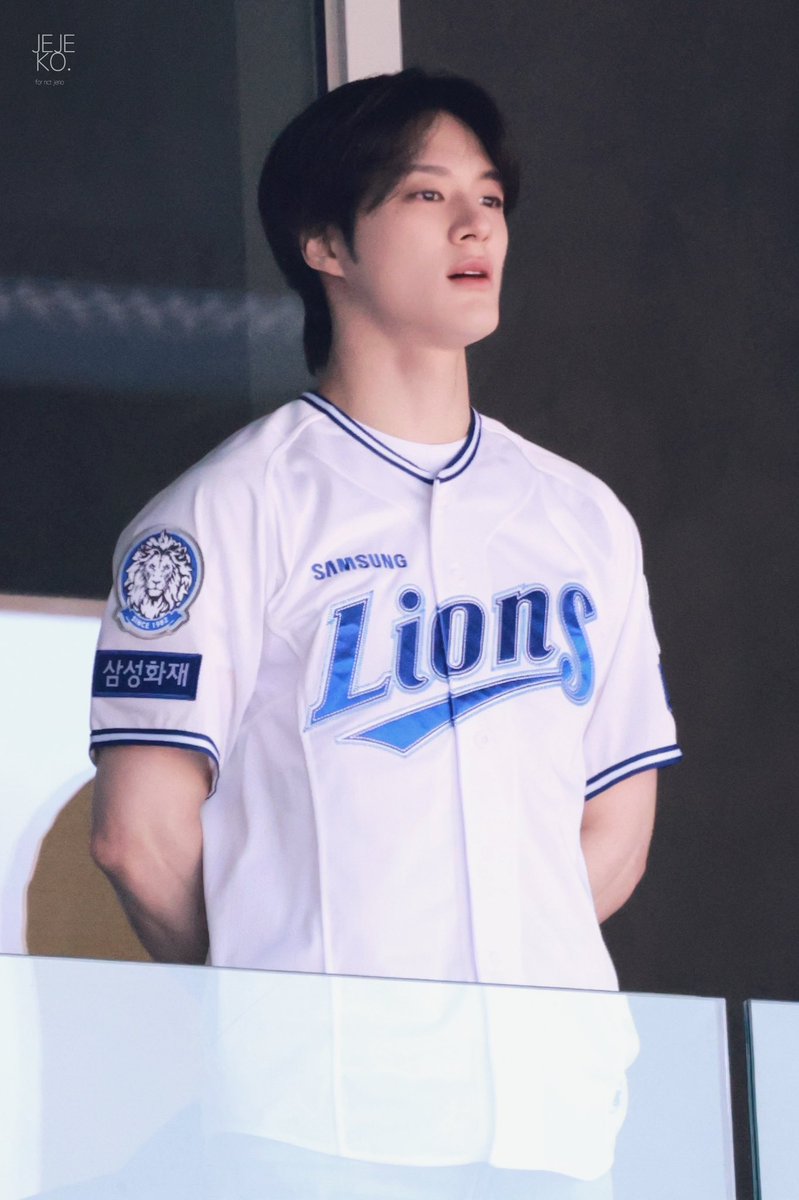 JEJEKO_o423's tweet image. 250322 삼성라이온즈시구 

#제노 #JENO #엔시티드림 #NCTDREAM