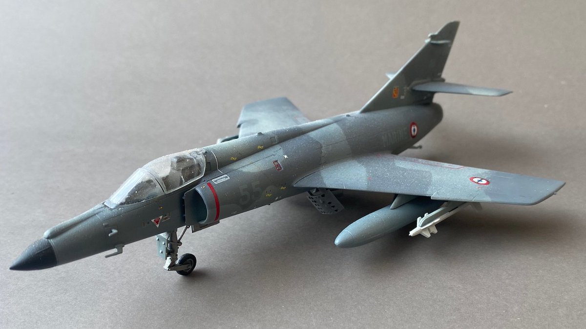 araigneedemars's tweet image. アカデミー 1/72 シュペル・エタンダール完成
 #AcademyModels