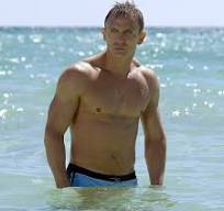 New YouTube Short - Future Bond Body Shape? youtube.com/shorts/GCJBjYA… and with #AudioDescription youtube.com/shorts/qTbNujY…