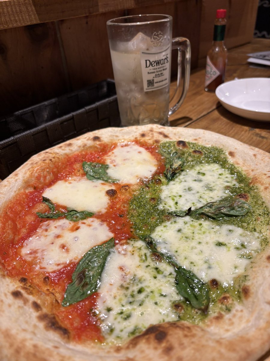 mii000288's tweet image. 昼飲み〜🍻✨
久しぶりの洋食うま〜😭😭
昼飲み最高過ぎる😂😂