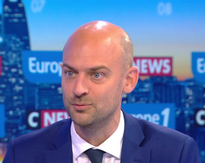 ⚡️🇫🇷INFO - Des formations bidons payées par la région Ile-de-France ?  Les ministres macronistes Aurore #Bergé, Prisca #Thevenot et Jean-Noël #Barrot, également élus d'lDF, ont été faussement enregistrés comme présents à une séance de formation payée 12.285€, révèle Le Canard…