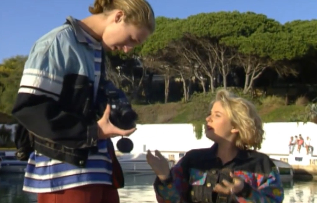 Eldorado Friday 21st March:
Episode 80:  BBC 1 - 8/1/93
When the takings are stolen from the supermarket, Blair is the suspect. Nessa may have witnessed the whole scene, but is her word good enough?
Episode written by Gary Hopkins.