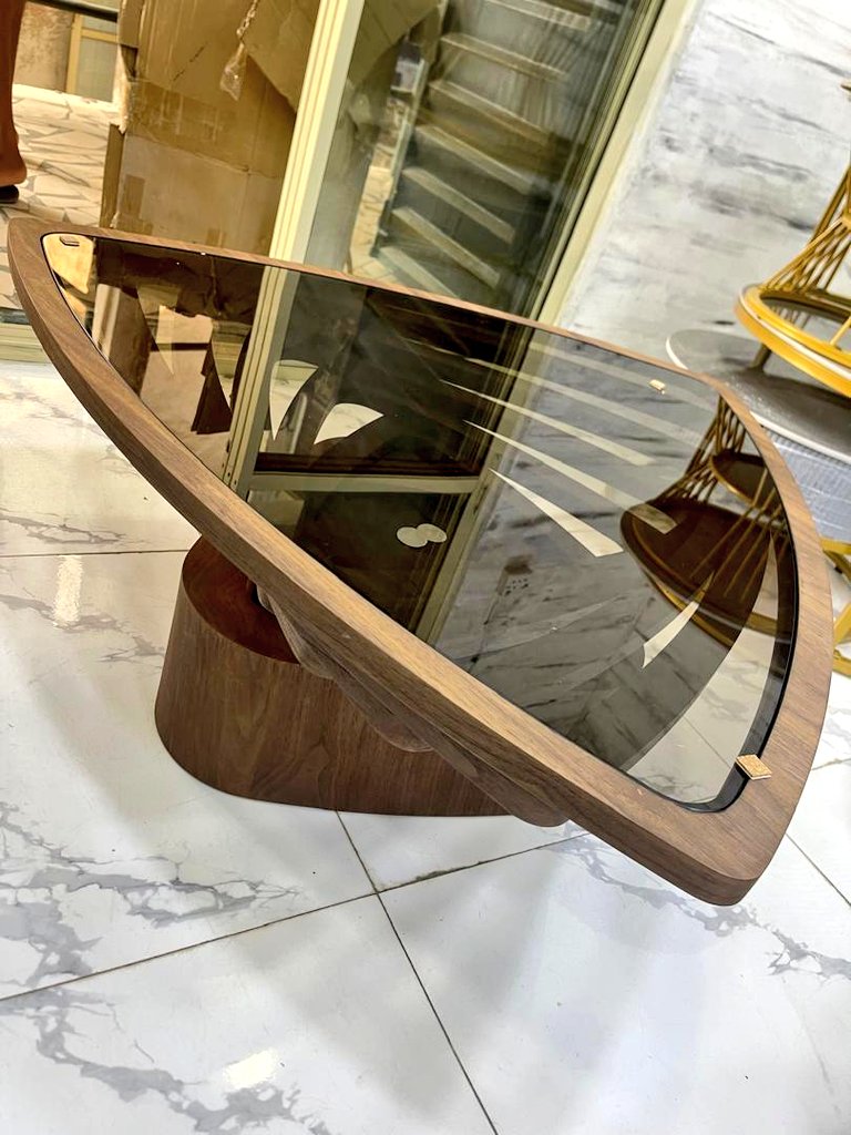 AlhajiEmzo's tweet photo. We are @EmeXFurNFitsHub 

Your most reliable furnitures and fitting hub....

Our office is at St. Peter road, Alaba International Market and we we sell at best market prices only,

We also deliver Nationwide 💯🤝 https://t.co/a3O9COttUR