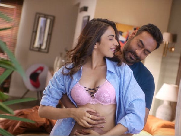 RealManishYadav's tweet photo. #DeDePyarDe
#AjayDevgn #RakulPreet
@ajaydevgn https://t.co/azCyrZ4Vfz