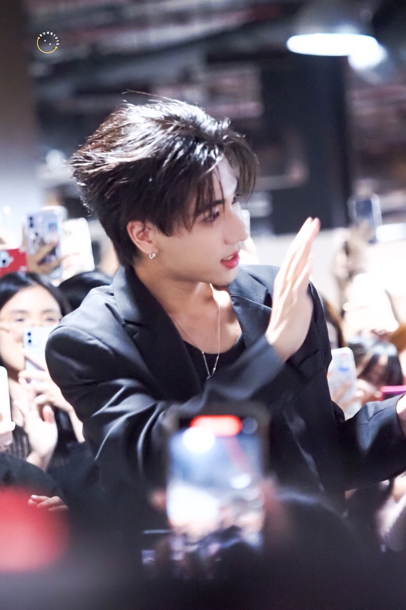 [22.03.2025] ♡⃕  <a href="/perthppe/">PERTHPPE</a>

เดินช้า ๆ ทักทาย😊

PERTH 24CRET DAY 
#PERTHsDAY24th
#KDPPE #PerthTanapon