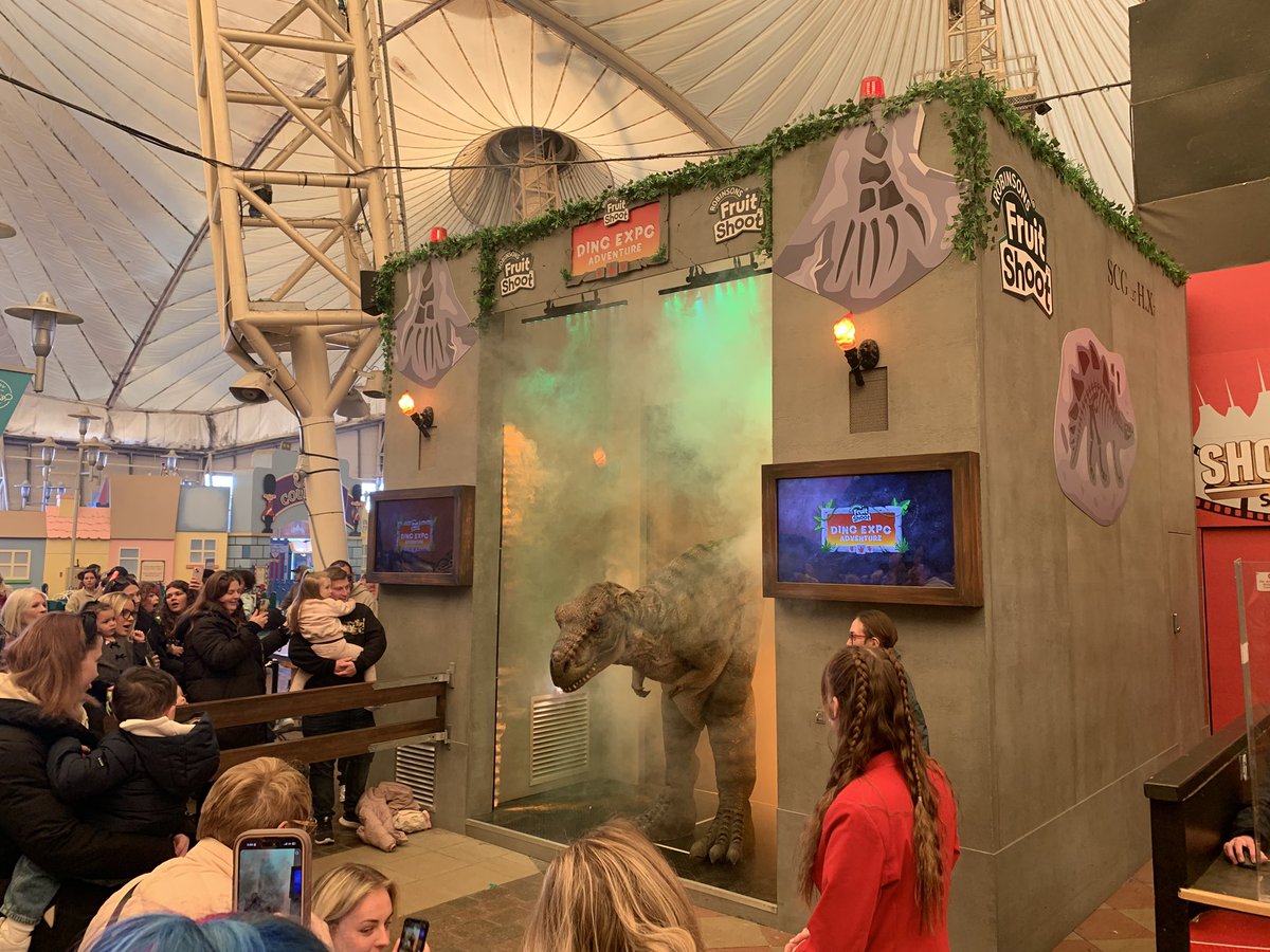 Lovely to see a character I recorded in January in action at the #FruitShoot #Butlins #DinoExpo show. A great #photoop show which really engaged the children.