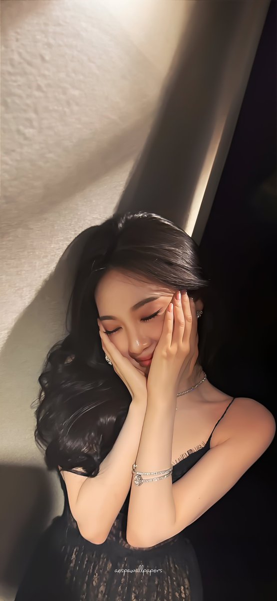 #NINGNING Wallpapers (4K)

#aespa #에스파 <a href="/aespa_official/">aespa</a>