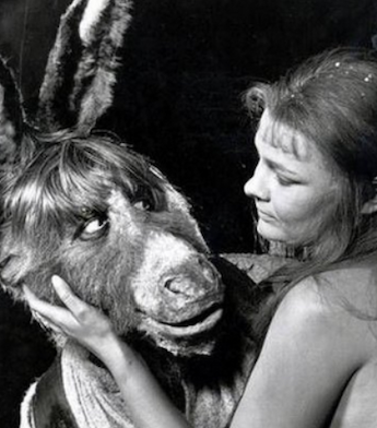oxley264's tweet photo. A MIDSUMMER NIGHT'S DREAM 1968
Starred three young actresses long before they became Dames.
Diana Rigg Helen Mirren Judi Dench
#PeterHall https://t.co/Nyl8yLfML0