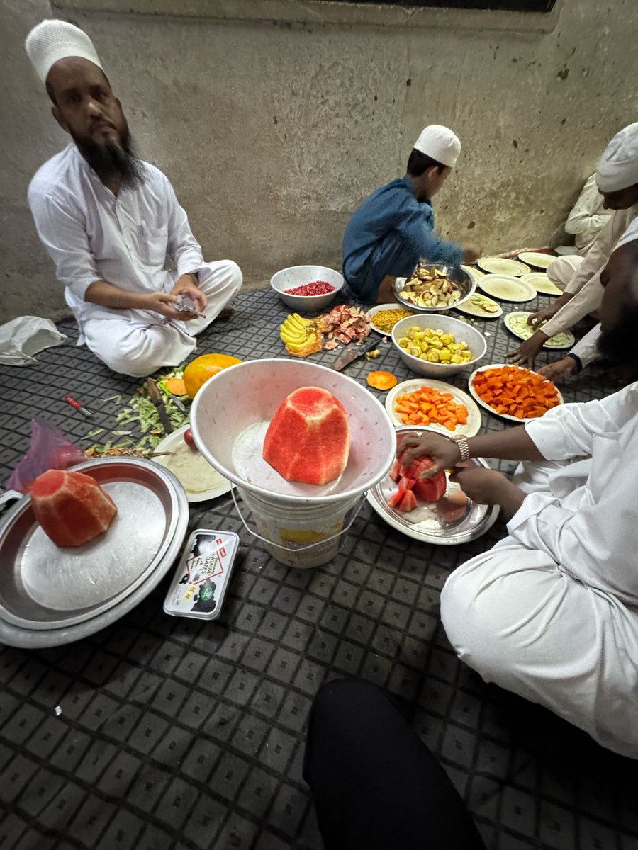 Iftar4All tweet media