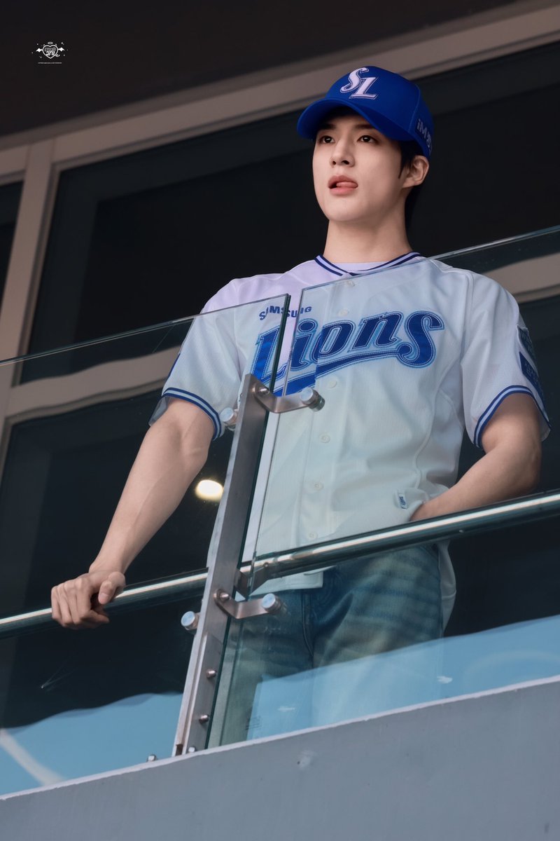 NAKS_BB's tweet photo. 250322  시구

#JENO #제노  #ジェノ #NCTDREAM #NCT
#SAMSUNGLIONSXJENO
#제노_삼성라이온즈_시구 https://t.co/G7Y4d4fmbr