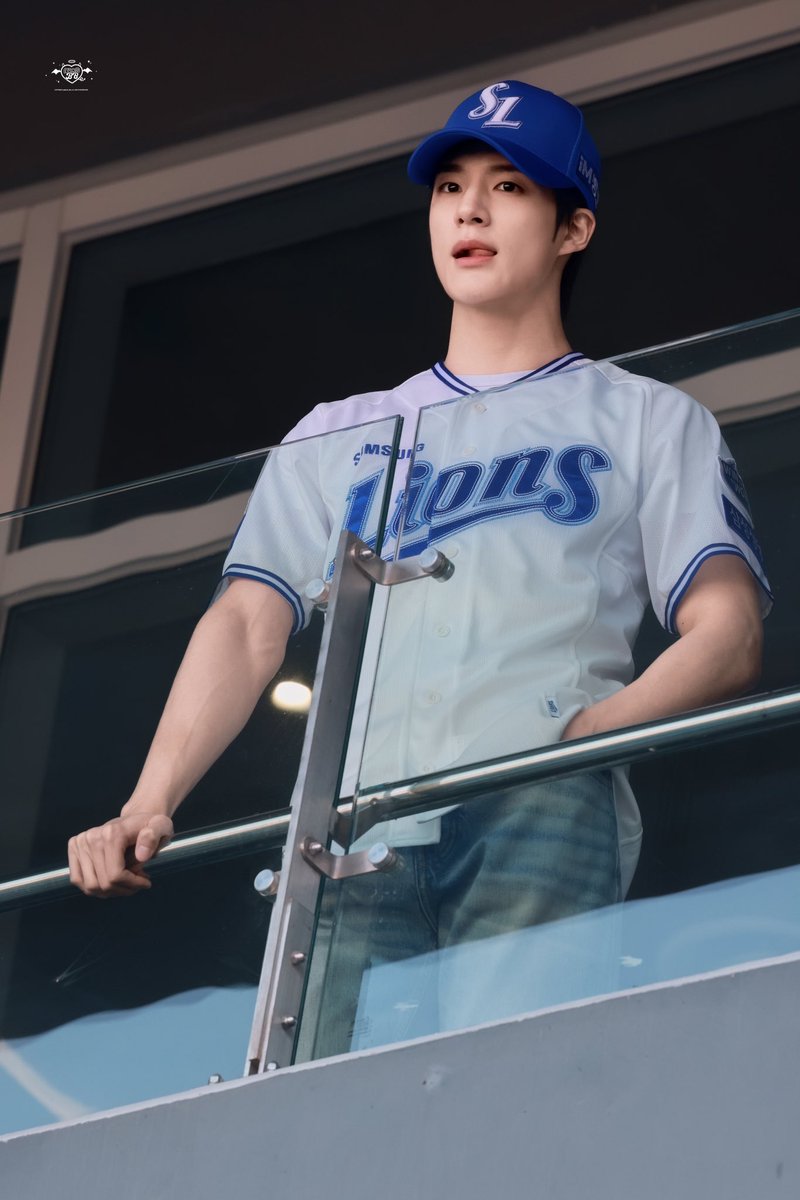 NAKS_BB's tweet photo. 250322  시구

#JENO #제노  #ジェノ #NCTDREAM #NCT
#SAMSUNGLIONSXJENO
#제노_삼성라이온즈_시구 https://t.co/G7Y4d4fmbr