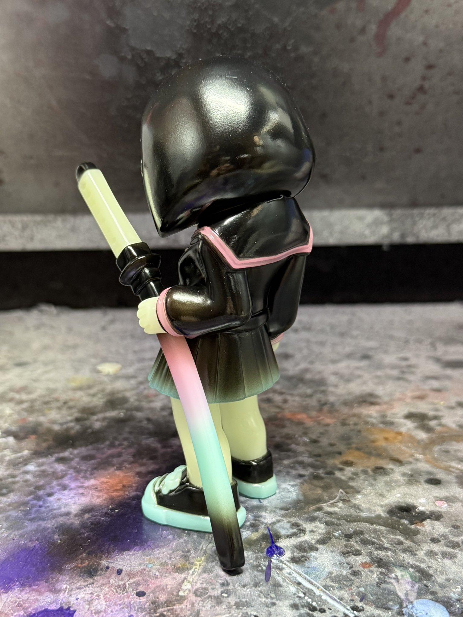 FAR EAST RIOT TOY (@_F_E_R_T_) / X