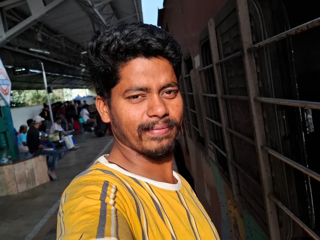 "Wake up with determination, go to bed with satisfaction. Every morning workout is a step closer to your best self."
#FlyingJat #mastergurudevji #masteradversoumyabratasahoo   #TrainWorkout #GoodMorningIndia #Bharat #BandeUtkal #JaiDhenkanal #jaijagannath #JaiChandrasekhar
