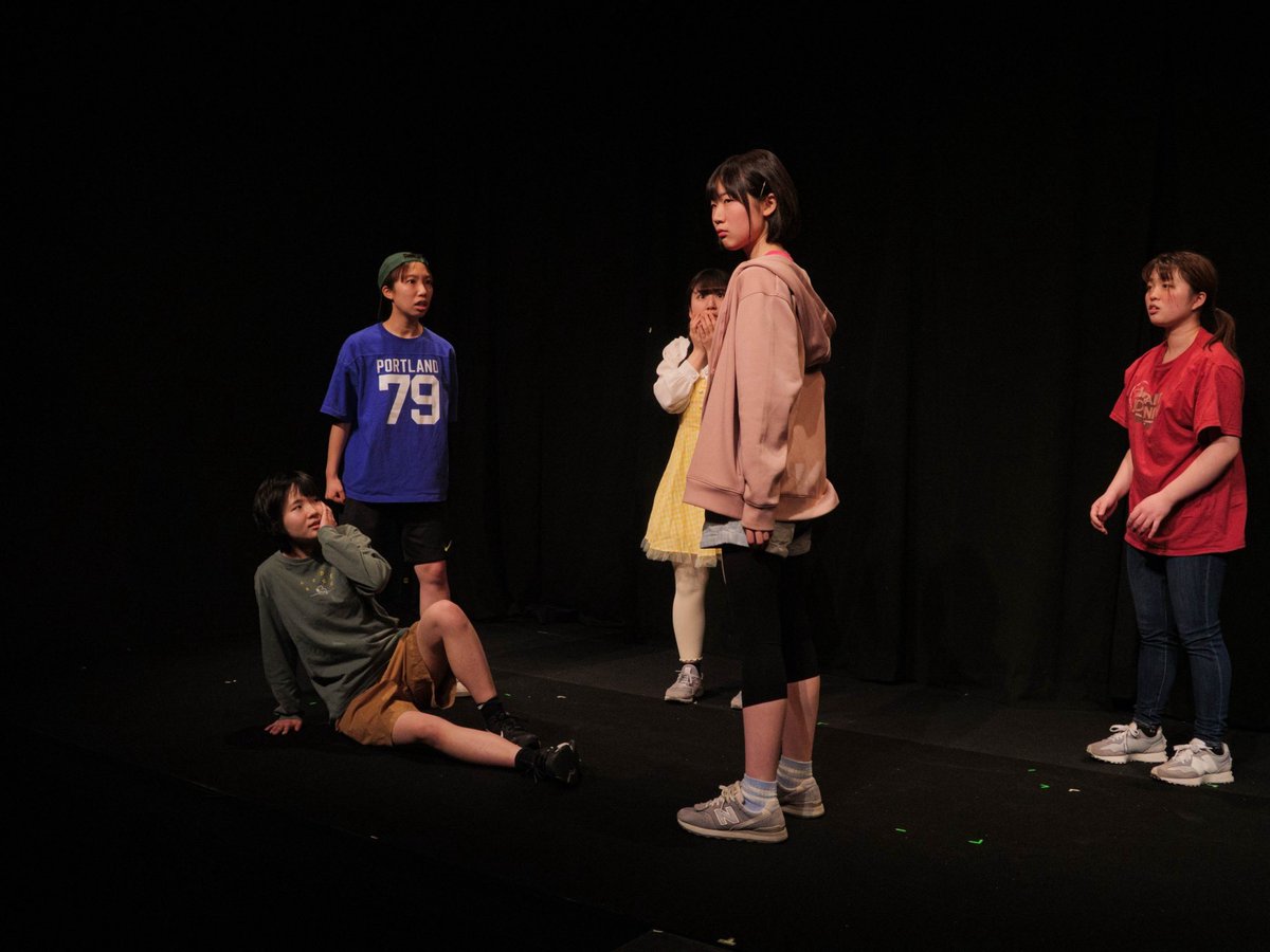 tokitadeeesu's tweet photo. 激遅ればせながら、#おおくま演劇祭
B班「堕天のススメ��終演しました！

楽しかった！学ぶことが多かった！
すごい人が早稲田演劇の中に多くいる・いたことを改めて実感した公演でした。
観劇頂いた方々、関わって下さった方々、皆様ありがとうございました！

（撮影 : にしむら 様） https://t.co/iXe6wiahkH