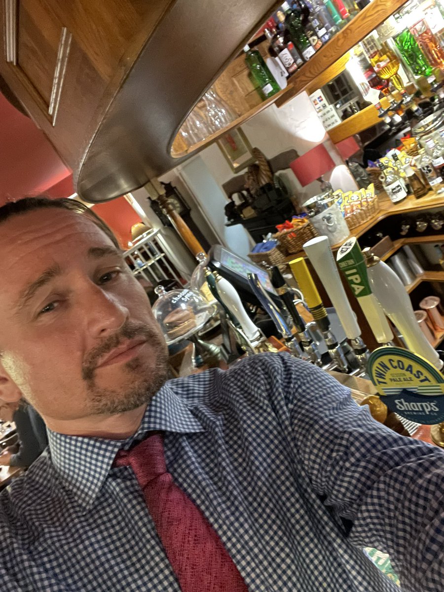 EmilKalinowski's tweet photo. “Caution! Deep Waters” warns a sign on my trek to @haycastle for the first full day of the #WeekendOfMistakes by @EdinburghLoM. 

Economists, journalists, academics, practitioners, historians all expounding on financial errors of the past—and where to find them now!

Also, beer. https://t.co/6QaaC7Enhy