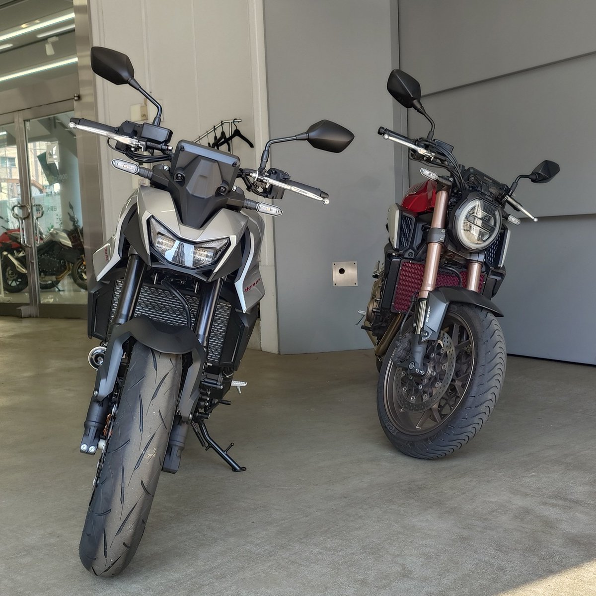 iso6489's tweet photo. 2025/3/22 CB650RからCB750HORNETへ乗り換え 650Rが積算約10万Kmになり不具合で始めたため 今回はあまりカスタムしないつもり 
#CB650R 
#CB750HORNET 
#CB750ホーネット https://t.co/WrSQpkZlrr