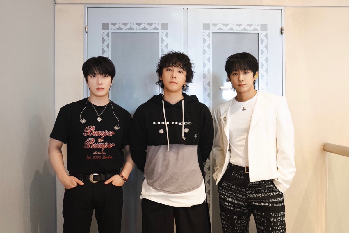 ftisland_japan's tweet photo. ＼2025 FTISLAND LIVE #PULSE IN JAPAN／
横浜公演1日目終了!!⏰

横浜の暑さに負けない #Primadonna の熱気🔥今日の盛り上がりも最高でした🤟
日本公演ラストの明日!! 限界まで遊び尽くしましょう❤️‍🔥

🎟チケット一般発売中
https://t.co/mSAvCQaEPH
※最新の販売状況は各販売サイトをご確認ください⚠️ https://t.co/tgsFDOBpwC