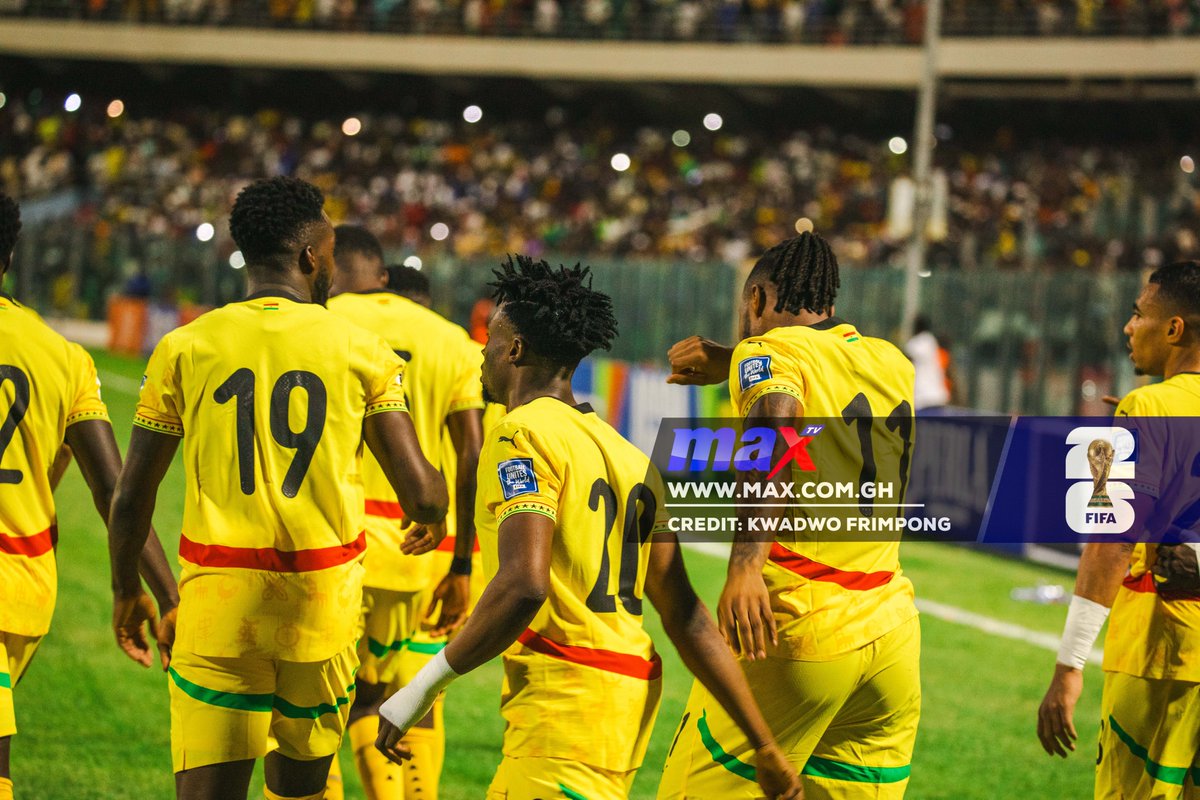 maxtvgh's tweet photo. The team celebrates Antoine Semenyo's opener against Chad.
#GHACHA #MaxTV #FIFAWCQ2026 https://t.co/WuzTUFJ8UD