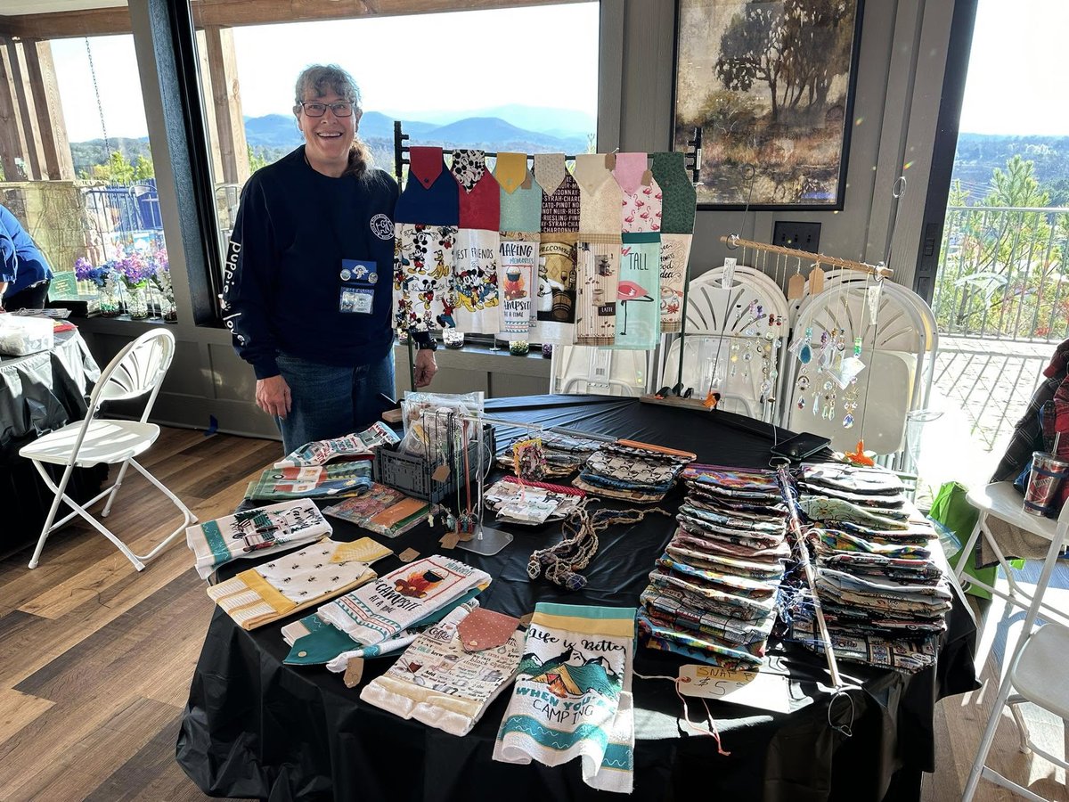 Fantasy RV Tours tweet media