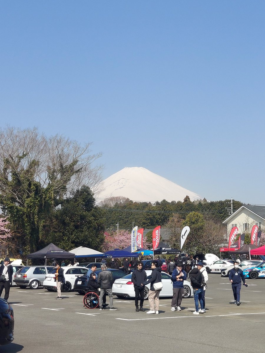 ttstera's tweet photo. 本日のV&amp;A Treffen ご参加の皆様　お疲れ様でした‼️また主催者及び運営スタッフの皆様もお疲れ様でした‼️初開催と言うことで今後の課題もあるでしょうが全体的に参加者皆様のマナーもよく楽しく過ごせました🤗また次回機会があればヨロシクお願いいたします☺️
#vatreffen2025 
#ATCJ https://t.co/oLBeel12Cs
