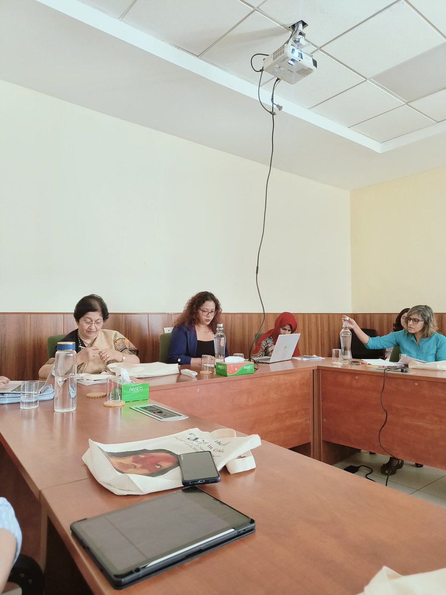 It was an honour to present my paper, "Writing the Ailing Self: Illness, Crisis, and the Art of Dying in Priscilla Maurice's 'Sickness, its Trials and Blessings'" at my home university, in the P.G./ Ph.D. conference titled "Crises of the Self, Selves in Crisis."
#PhD #19thCentury