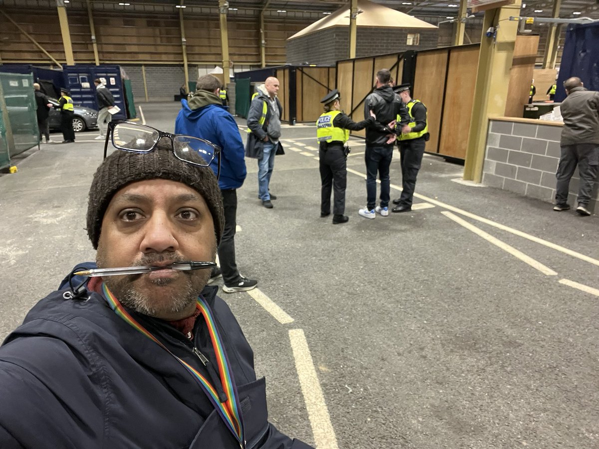 dmistry (@dmistry6621) on Twitter photo Busy week at work, role play day assessing new recruits & also helping make bird & bat houses for our wellbeing, sustainability & looking after our environment.
<a href="/WYP_HBrear/">Superintendent Helen Brear</a> <a href="/WestYorksPolice/">West Yorkshire Police</a> <a href="/LordLtWY/">Ed Anderson, Lord Lieutenant of West Yorkshire</a> <a href="/FaithAndPolice/">Faith&PoliceTogether</a> <a href="/PFEW_HQ/">Police Federation of England and Wales</a> <a href="/SaferLeeds/">Safer Leeds</a> <a href="/abigailmashall/">Abigail Marshall Katung</a> <a href="/hfbritain/">Hindu Forum Britain ๐</a> <a href="/bh_council/">Bradford Hindu Council</a> Busy week at work, role play day assessing new recruits & also helping make bird & bat houses for our wellbeing, sustainability & looking after our environment.
<a href="/WYP_HBrear/">Superintendent Helen Brear</a> <a href="/WestYorksPolice/">West Yorkshire Police</a> <a href="/LordLtWY/">Ed Anderson, Lord Lieutenant of West Yorkshire</a> <a href="/FaithAndPolice/">Faith&PoliceTogether</a> <a href="/PFEW_HQ/">Police Federation of England and Wales</a> <a href="/SaferLeeds/">Safer Leeds</a> <a href="/abigailmashall/">Abigail Marshall Katung</a> <a href="/hfbritain/">Hindu Forum Britain ๐</a> <a href="/bh_council/">Bradford Hindu Council</a>
