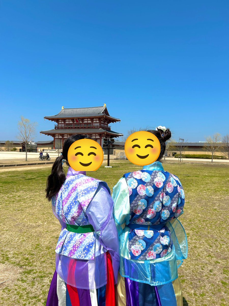amakashi645612's tweet photo. 平城のとよほき参加してきました！！

エンタビめちゃくちゃ楽しい上に、需要高すぎる切手や宝物箱GET出来て幸せ😊🌸🌸

まつしたさんのサイン入り本買えたのとても嬉しい😭💕 https://t.co/Hz8M1h6AlS
