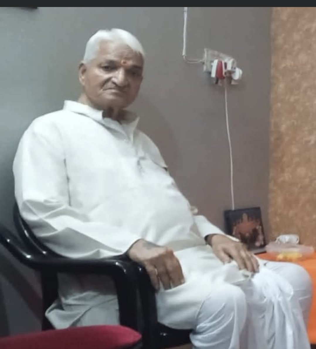 माननीय धर्म नारायण जी शर्मा मेरे प्रान्त प्रचारक@ थे मैं उसे समय सतना जिले का प्रचारक था आपकी बौद्धिक क्षमता अद्वितीय थी आपका जीवन कर्म योगी का जीवन था आपके श्री चरणों में शत शत नमन <a href="/ajayjamwalbjp/">Ajay Jamwal</a> <a href="/HitanandSharma/">हितानंद Hitanand</a> <a href="/prahladspatel/">Prahlad Singh Patel ( वृक्ष से जल, जल से जीवन)</a> <a href="/ajayjamwalbjp/">Ajay Jamwal</a> <a href="/BJP4India/">BJP</a> <a href="/ajayjamwalbjp/">Ajay Jamwal</a> @DrMohanYad
