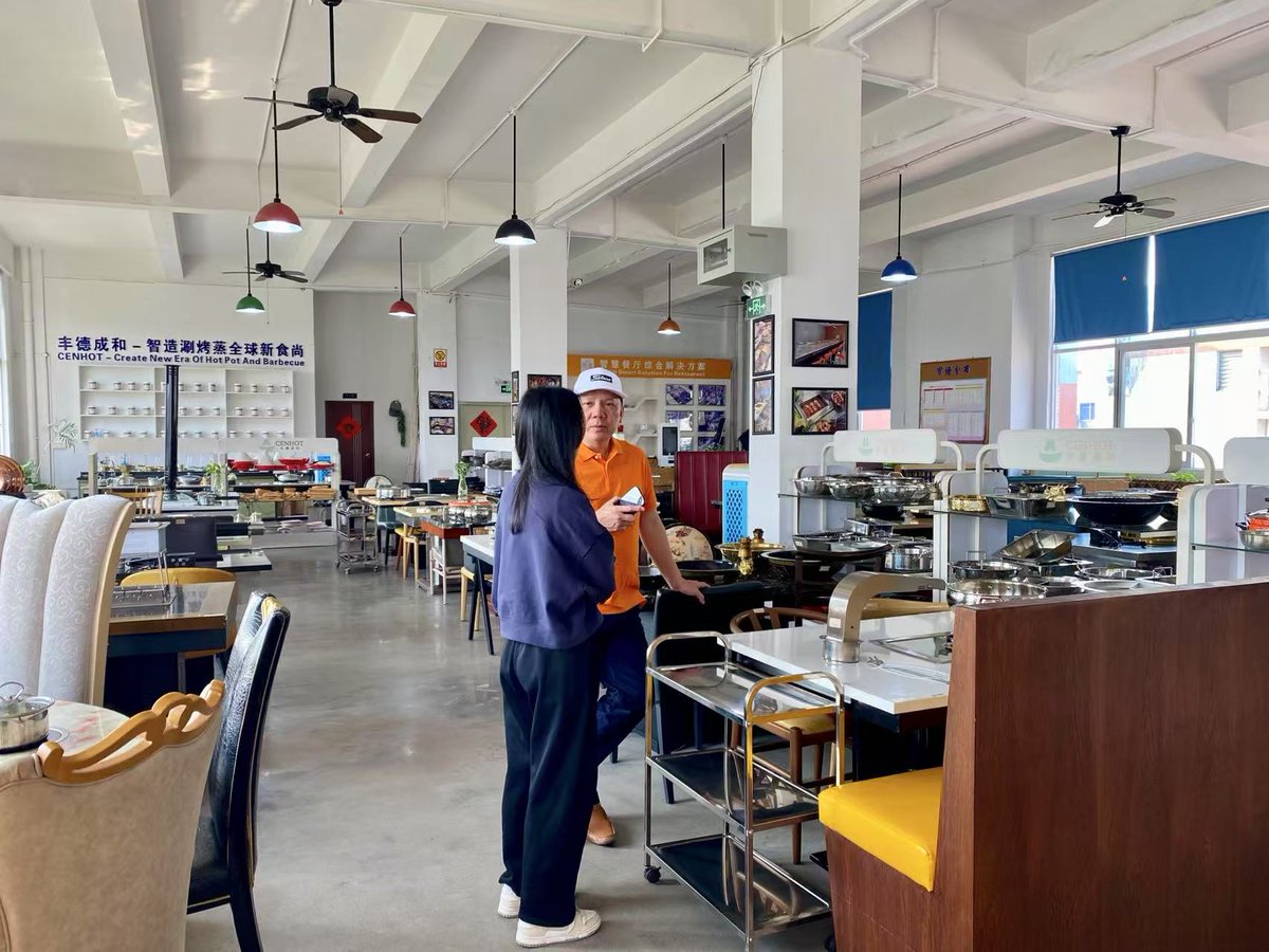 Cenhotequipment's tweet image. We welcomed a great old friend today! Not just a customer, but a true business partner. This time, he came with new needs, and we went all out to deliver a perfect solution in one go!
#hotpotrestaurant #hotpottable #tableware
hotpotequipment.com
cenhot.com