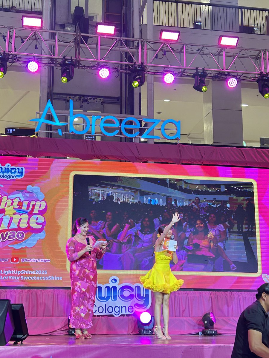 Juicy_Cologne's tweet photo. This is it! Padayon ang sweetness diri sa Davao kay naa na si Belle Mariano for the Juicy Cologne Light Up, Shine event!💖

Kinsa pa ang wala nakaabot? Dali na mo, and let your sweetness shine!✨

#JuicyCologne
#LightUpShine2025 #LightUpShineDavao
#LetYourSweetnessShine https://t.co/cbwHwTofPT