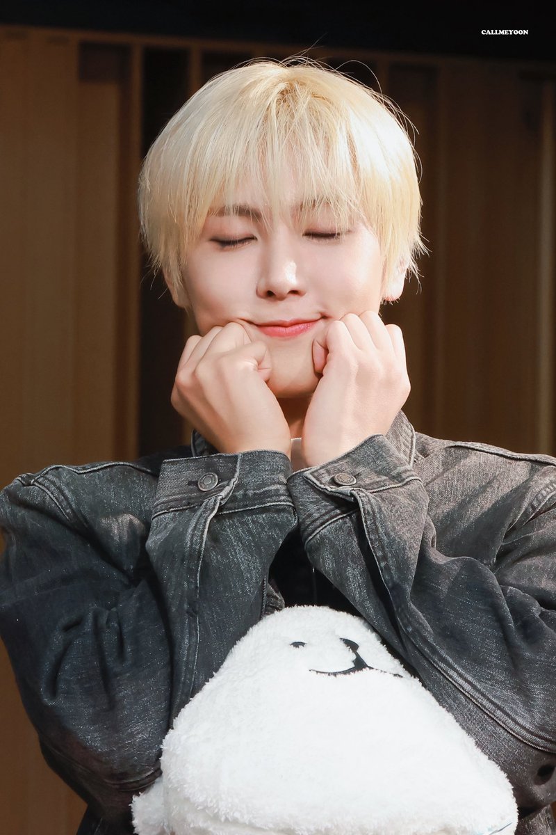 CALLMEYOON0809's tweet photo. 🐣 250322 🐣

🌟디마뮤팬싸 🌟 ［ HQ ］

@SF9official
 #SF9 #에스에프나인 
#이재윤 #JAEYOON #재윤 #ジェユン https://t.co/0k9Ggw4Zud