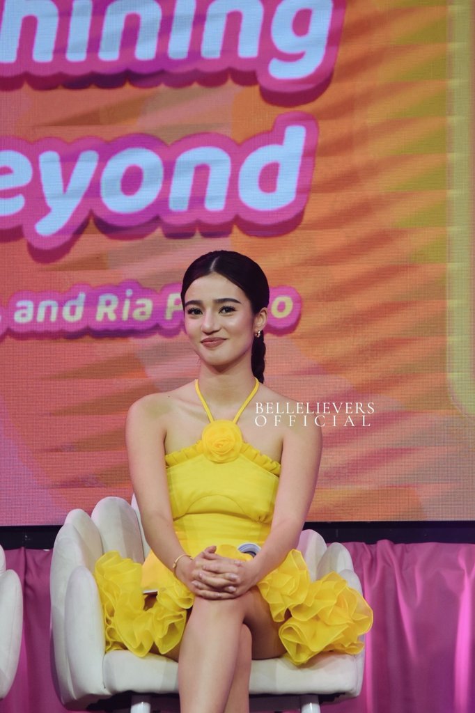 bellelieversofc's tweet photo. She looks at me, and I begin to melt.

BELLE IN DAVAO

#LightUpShineDavao 
#JuicyCologne https://t.co/PnZVWl0c6L