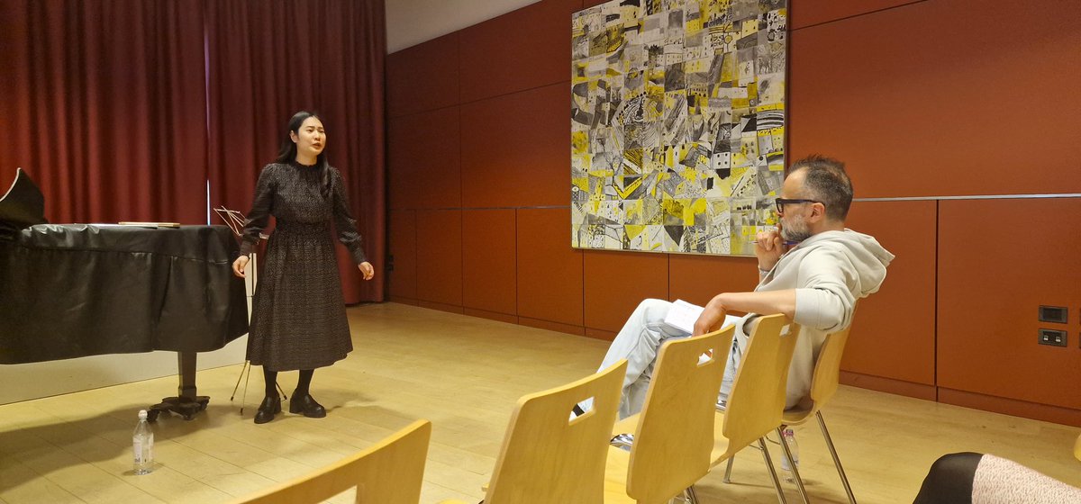 soprano_akane's tweet photo. Belcanto Academy (Trentino) の2025年受講生に選んでいただき、Levico TermeとTrentoで第1ステージを終えました✨

毎日朝から晩までレッスン漬けの5日間。2枚目はMarco Vinco先生とのレッスン写真です。第2ステージ以降も自分の糧になるよう沢山吸収してきます！！ https://t.co/NFXy7ktXEv