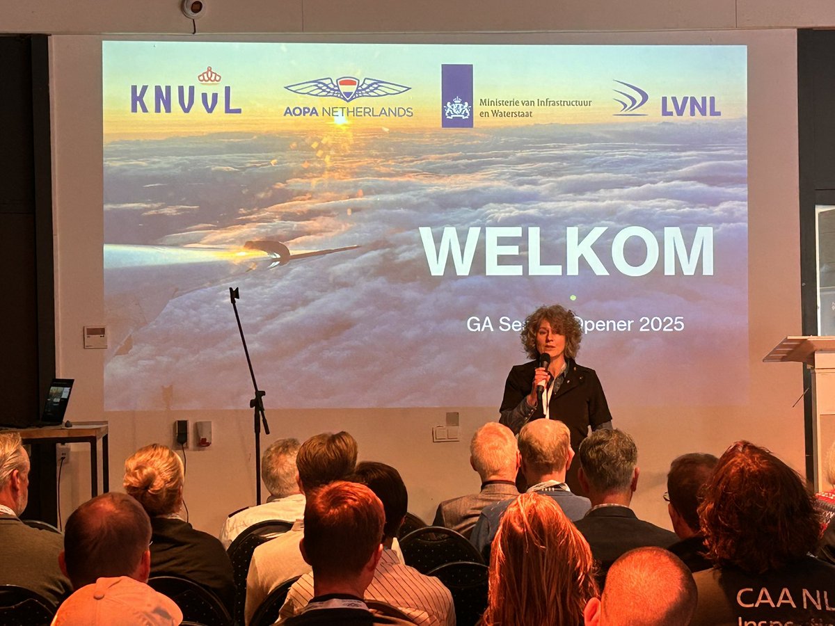 General Aviation SeasonOpener 2025
<a href="/KNVvL/">KNVvL</a> <a href="/AOPANL/">AOPA Netherlands</a>