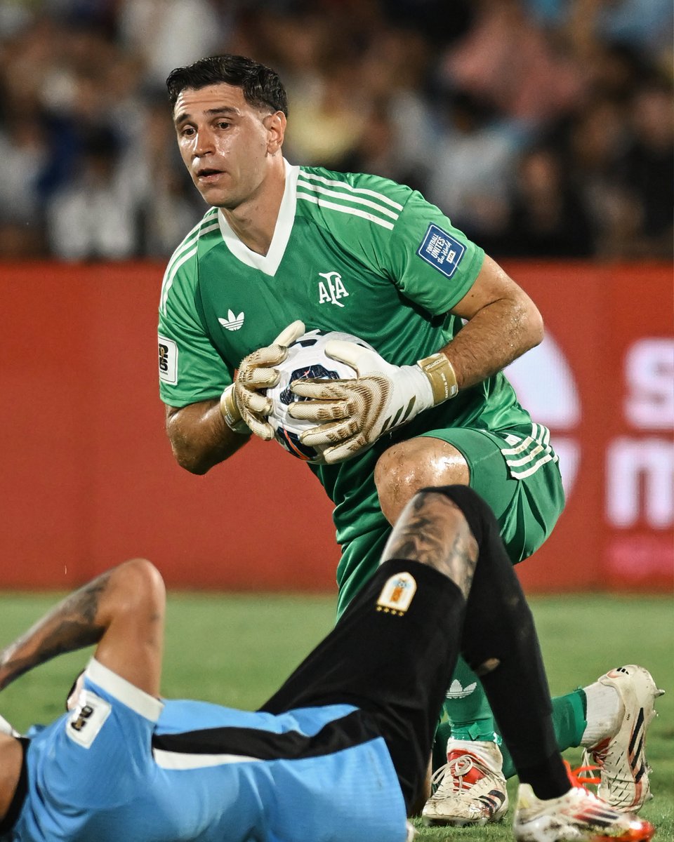 Aston Villa tweet media