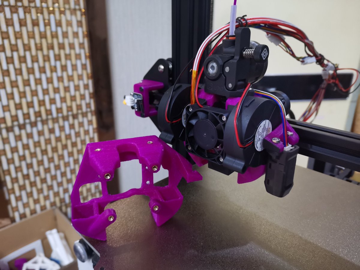 ToviDing's tweet photo. @Sovol3d Here's my ender3neo!
- Klipper
- Modifited Stiffy Hotend
- Orbiter v2.5!
#MODITYOURWAY #SOVOL https://t.co/VmonirUKUy