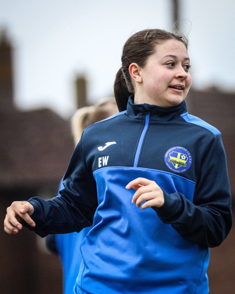 abingdonutdwfc's tweet image. 👋 We&apos;re here with the U17&apos;s this morning, as they face Launton. 

📲 Updates and photos from the game to come in the next hour! 

#WeAreAbingdon | #CreatingPathways