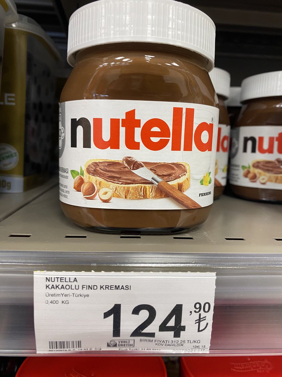 Nutella’s Price Scam!
Classic Nutella (400 gr): 124.90 TL
Vegan Nutella (350 gr): 402.90 TL

Plant based is cheaper but 3.5x more expensive! <a href="/NutellaTurkiye/">Nutella Türkiye</a> <a href="/CarrefourSA/">CarrefourSA</a> <a href="/FerreroNACorp/">Ferrero North America</a> #Vegan #PriceGouging