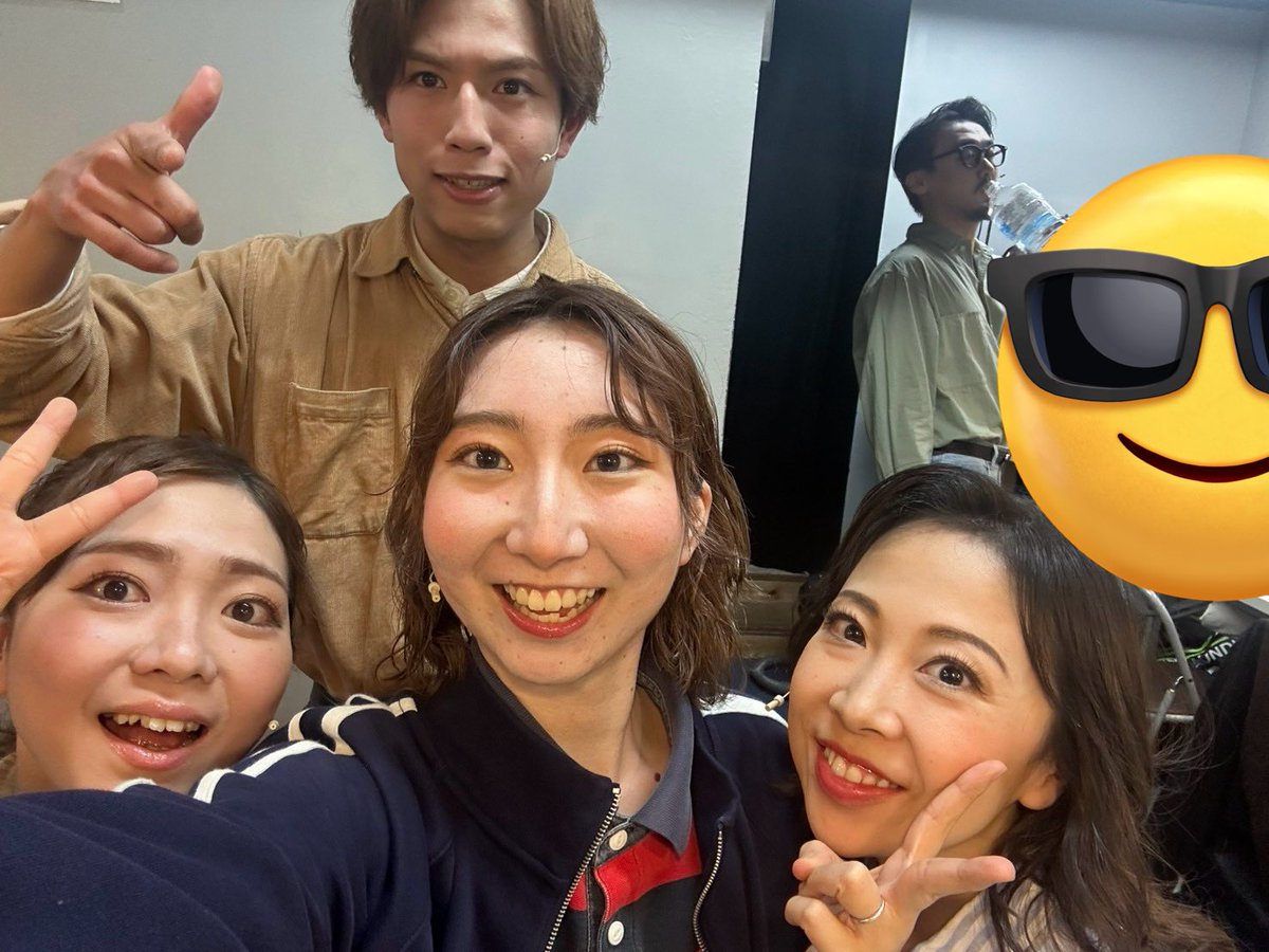 3日目マチネ終わりました！！！
本日もありがとうございました✨

早いもので明日で千秋楽！！！！
約4ヶ月がむしゃらに走りました！
明日もこの世界で生きるだけ！！

チケットお持ちのお客様
ご来場お待ちしております！！🏃

#トリスレFUNHOME