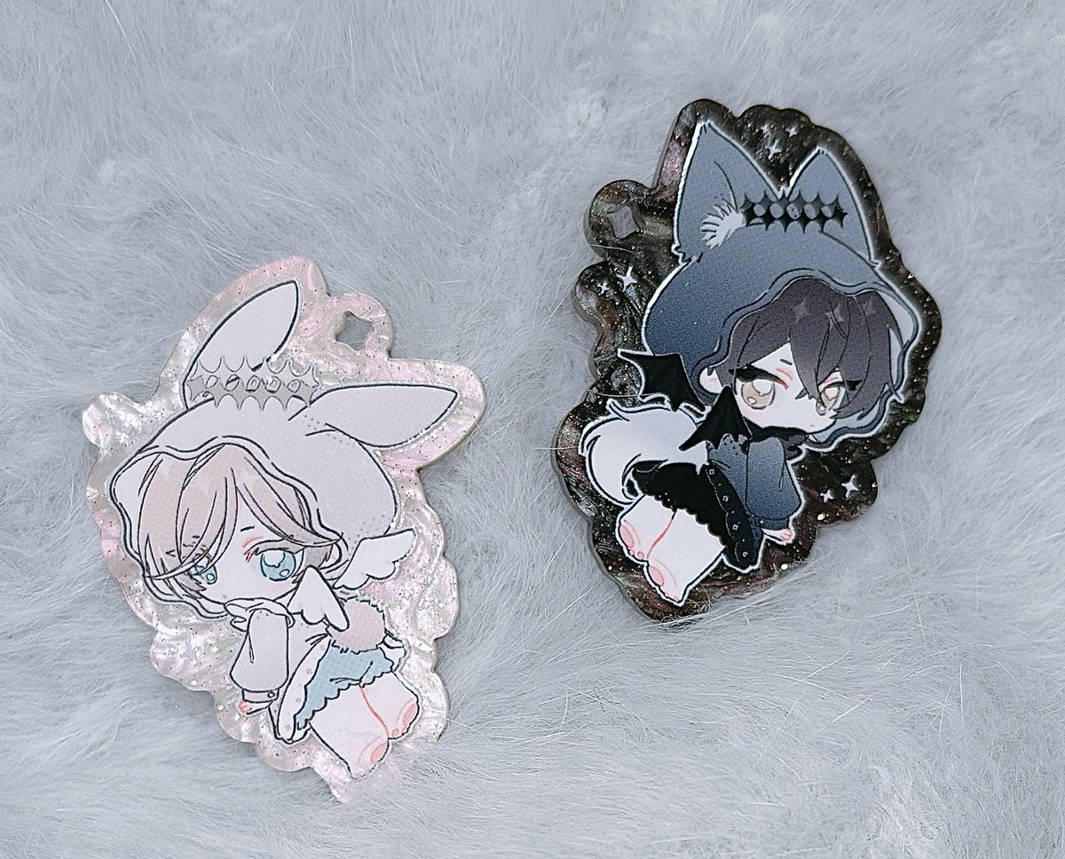 激かわアクリルで印刷していただきました…♡ ·̫ ♡🤍🖤
印刷していただいたのはYousei印刷【#yousei_info 】様です