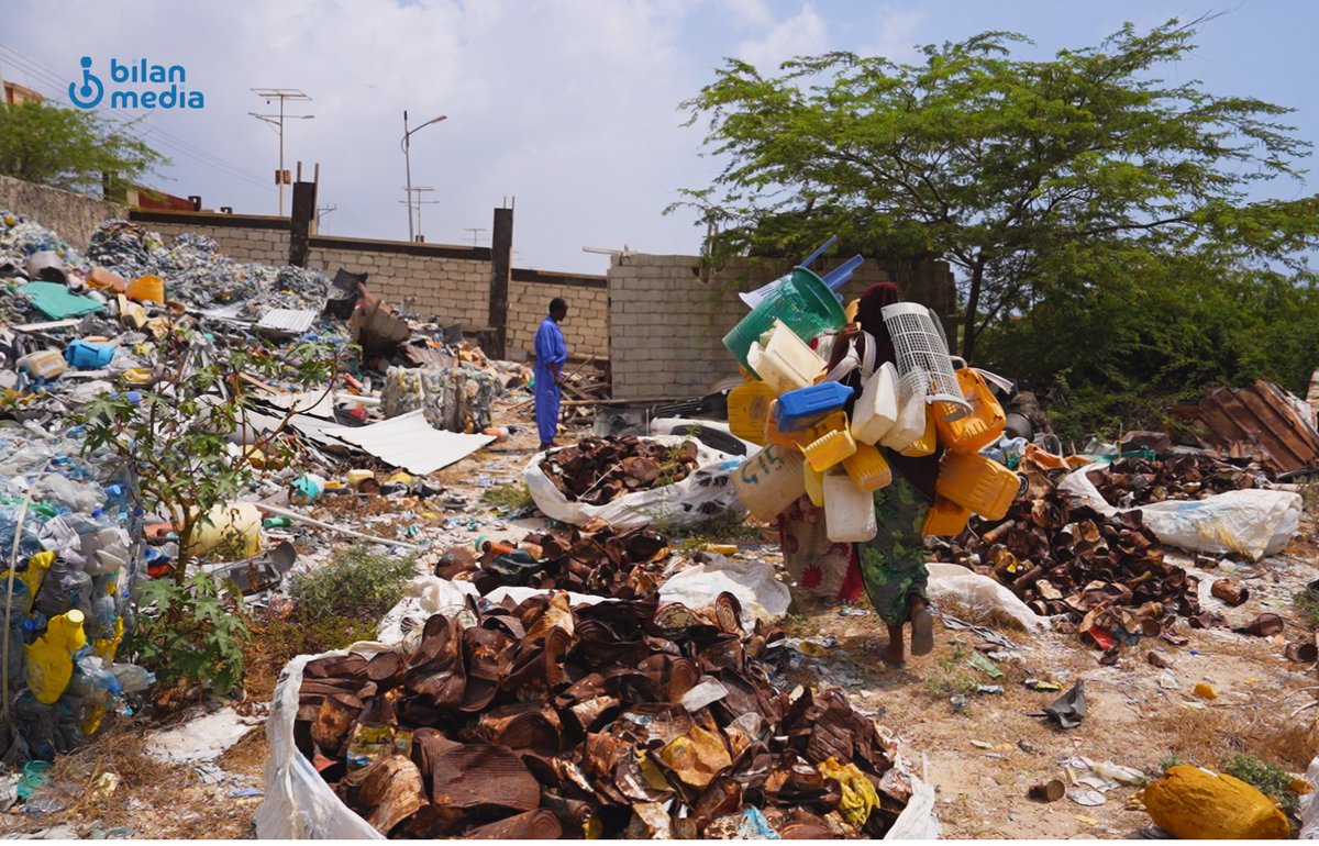 Somalia: A factory turns plastic waste into jobs for displaced women .Read the article here radiodalsan.com/somalia-a-fact…