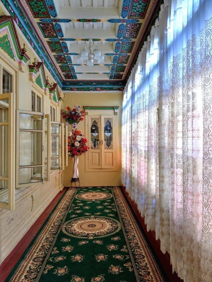 Tree (@4__iu) on Twitter photo 