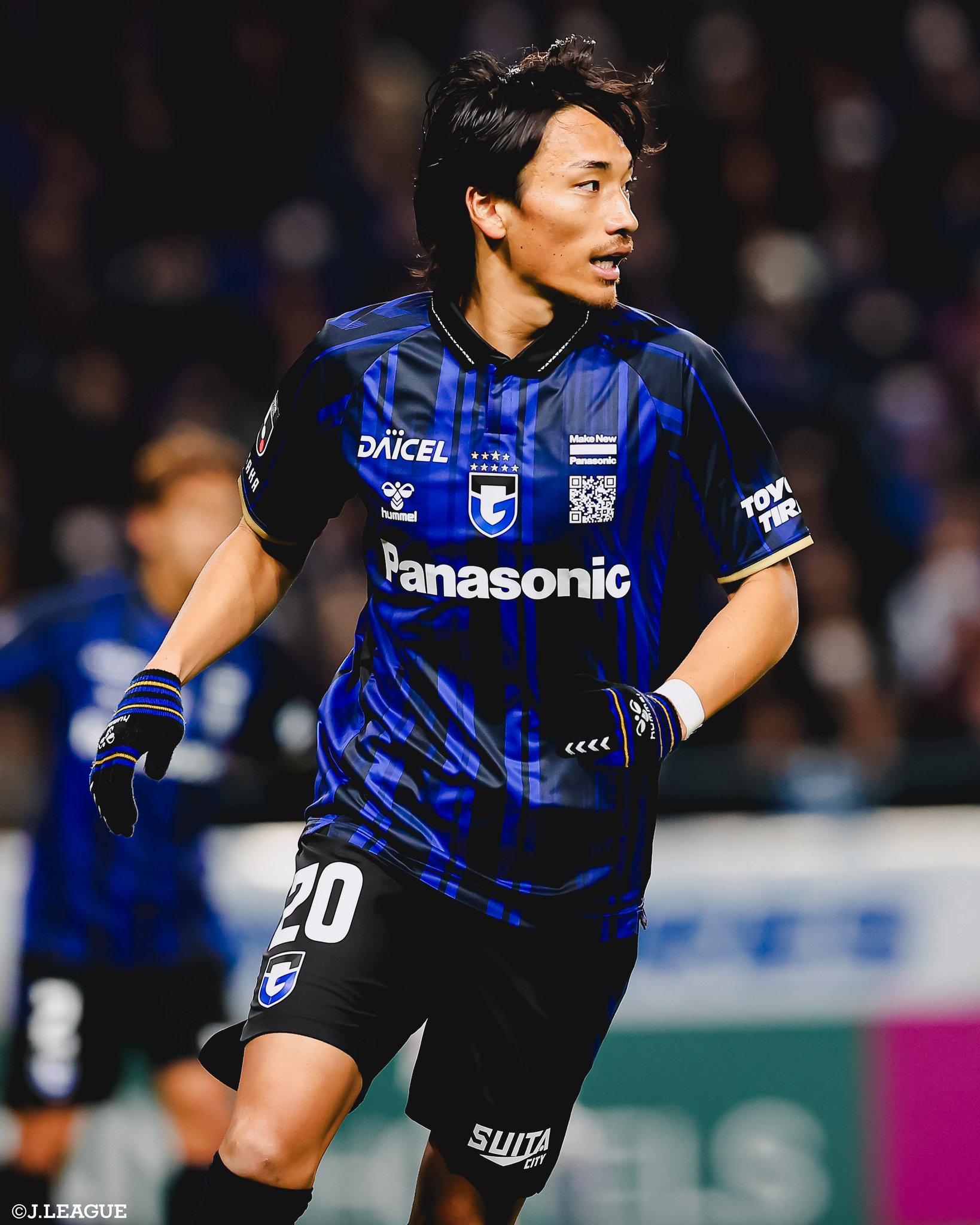 ガンバ大阪 中谷進之介 Jリーグ300試合記念グッズ+ベスト11タペストリー ガンバ大阪 中谷進之介 Jリーグ300試合記念グッズ+ベスト11