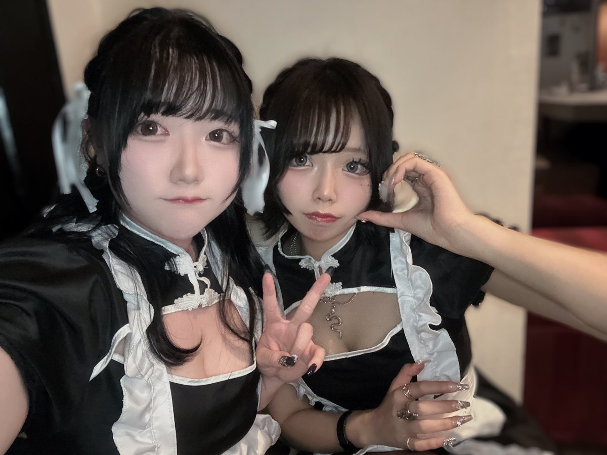 ddshinjuku's tweet photo. 新宿DD、オープンしましたー❕

本日

⋆͛📢かな生誕⋆͛📢

今日の推しはかな🩵（@___yo5943 ） &amp; ｹﾞｽﾄのささみﾁｬﾝ（@ttk_sasami ）

沢山お待ちしております⸝⸝>  ̫ <⸝⸝ᐡ♡

#推しに会えるBAR
#新宿
#歌舞伎町 https://t.co/iZhewMj7Wb
