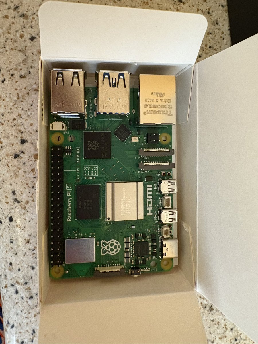 BetaRaddish's tweet image. Well the #RaspberryPi5 turned up. #irasptek