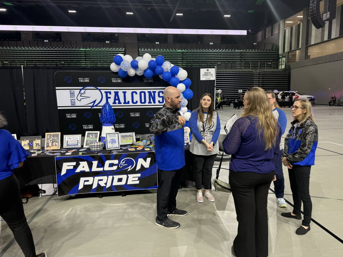 forneyisd's tweet image. 🚨 It&apos;s not too late! Join us TODAY at the Forney ISD Job Fair! 🌟 Sessions every 30 minutes, with the last one at 11:00 a.m. ⏰ We’re hiring for teachers, counselors, specialty roles, &amp;amp; leadership positions! 📚💼 Don’t miss out—come to The OC, 680 Innovation Blvd. #ForneyFamily