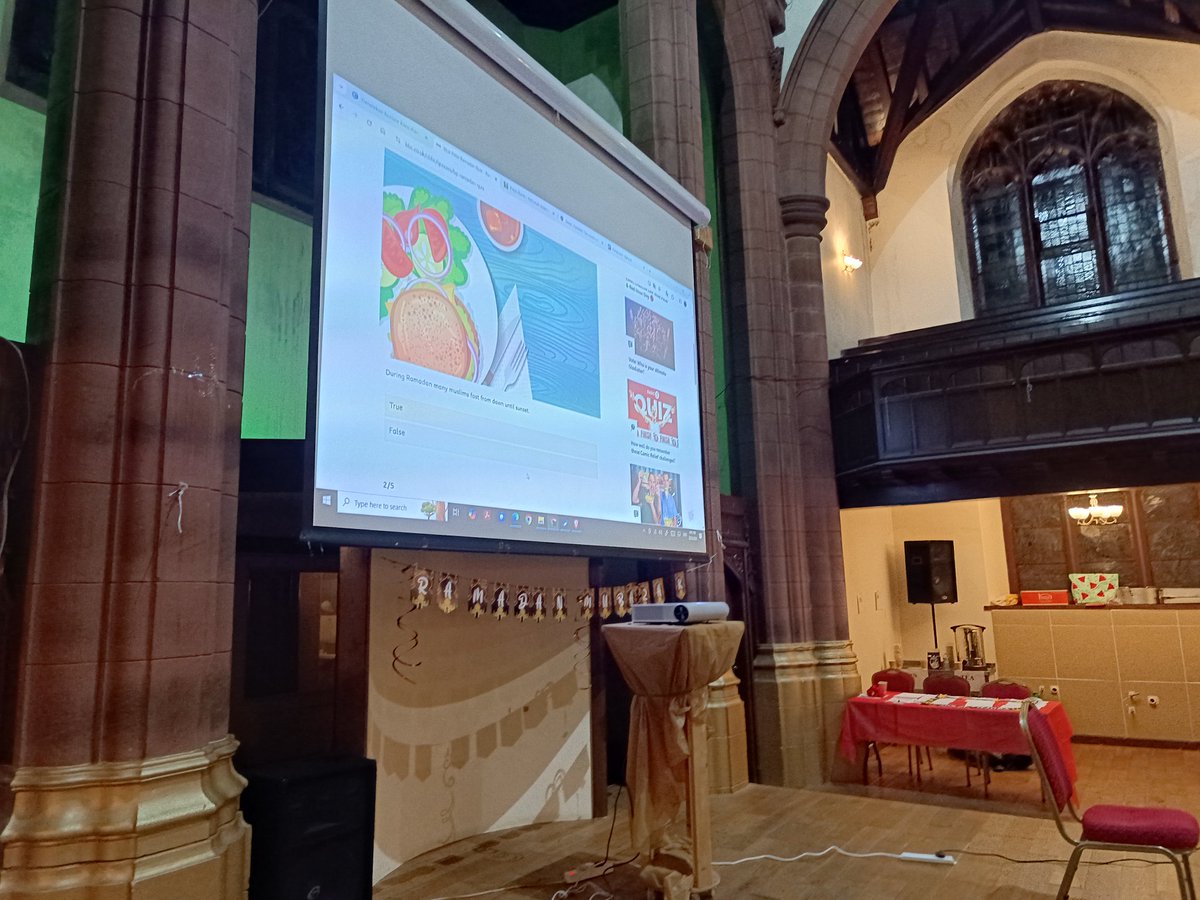 Nurture_Society's tweet photo. What a wonderful night in Glasgow ✨🎶 The first Youth Dialogue Iftar united the wider community in a spirit of unity.
The evening included the following:
🎨 Great speeches
🎻 Live music
🎮 Kahoot game
#Dialogueiftar #VoicesinUnity #youth #Futures #Glasgow #Love https://t.co/j1U8pEwZno