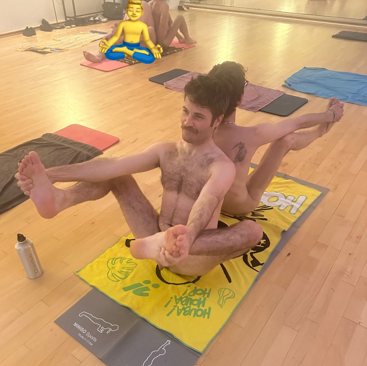 🧘Comme tous les dimanches, demain soir je serai à la séance anti-blues du dimanche soir pour un cours de Qigong-Yoga des Méridiens accessible à tous et toutes.

👚Textile et mixité de genre : 19h15
🍁Naturiste entre hommes : 20h30
 
💡Plus d'info en MP ou yunbienetre.com/reservations/