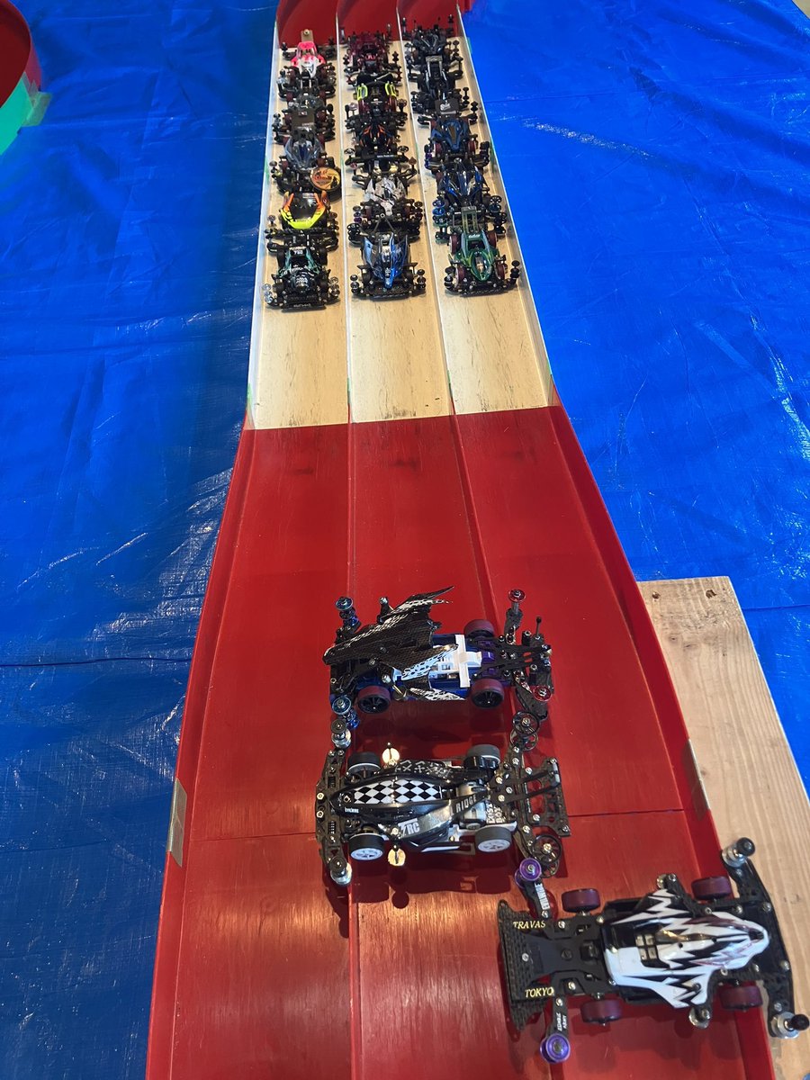kh51yxdVMA74937's tweet photo. 今日は33GP中日新聞杯チケ戦に参加して来ました。結果は?裏レースまでワイワイ楽しかったです。ご一緒した皆さんお疲れ様でした。またよろしくお願いします。反省会は十兵衛でガッツリ。ボリューム満点優勝うまし。^_^
#33GP
#中日新聞杯
#十兵衛 https://t.co/PqudpeqdXU